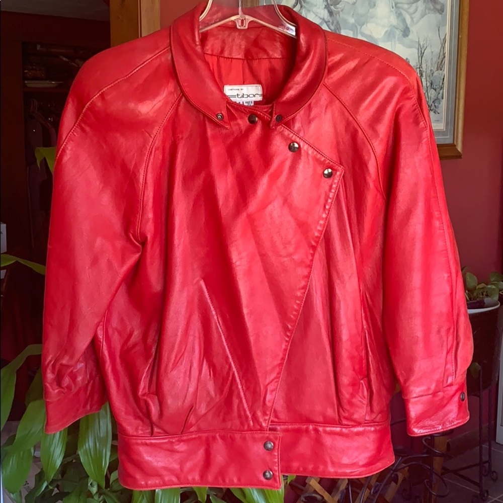 VINTAGE • Red Leather Jacket